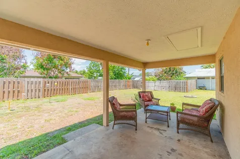 1573 SW Dycus Avenue Port St Lucie FL 34953
