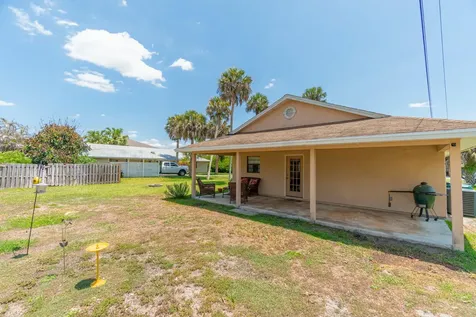 1573 SW Dycus Avenue Port St Lucie FL 34953