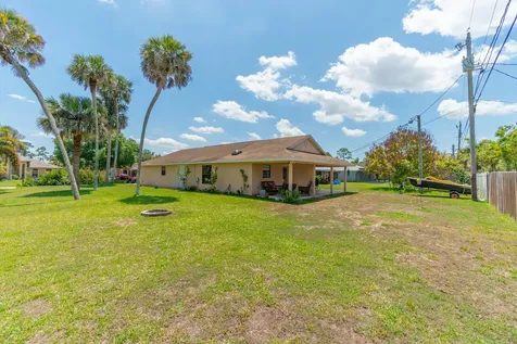 1573 SW Dycus Avenue Port St Lucie FL 34953