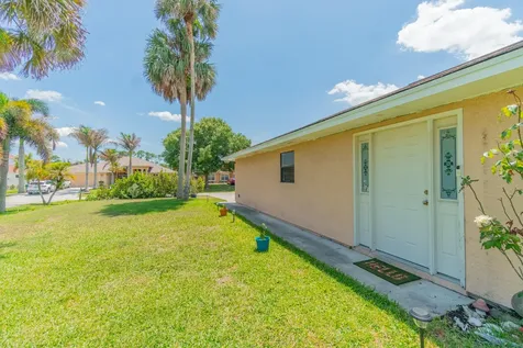 1573 SW Dycus Avenue Port St Lucie FL 34953