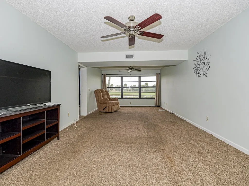 23 Plantation Drive Vero Beach FL 32966