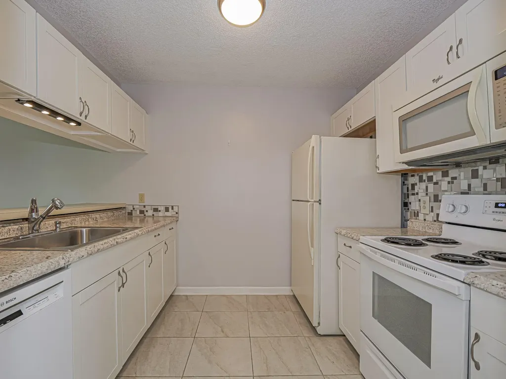 23 Plantation Drive Vero Beach FL 32966