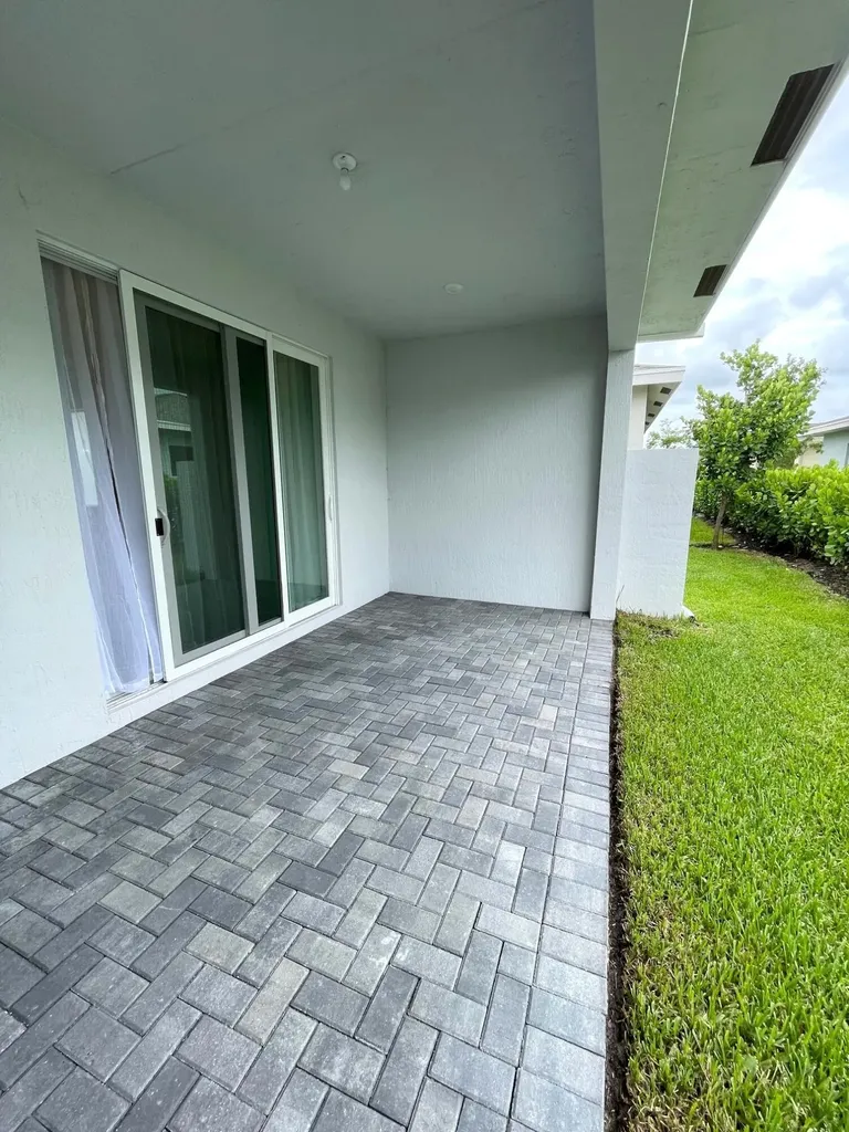 13419 Noble Drive Delray Beach FL 33484