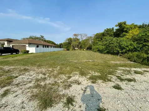 2630 NW 20th Avenue Oakland Park FL 33311