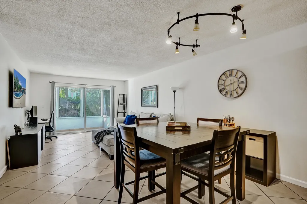 1400 Tallwood Avenue Hollywood FL 33021
