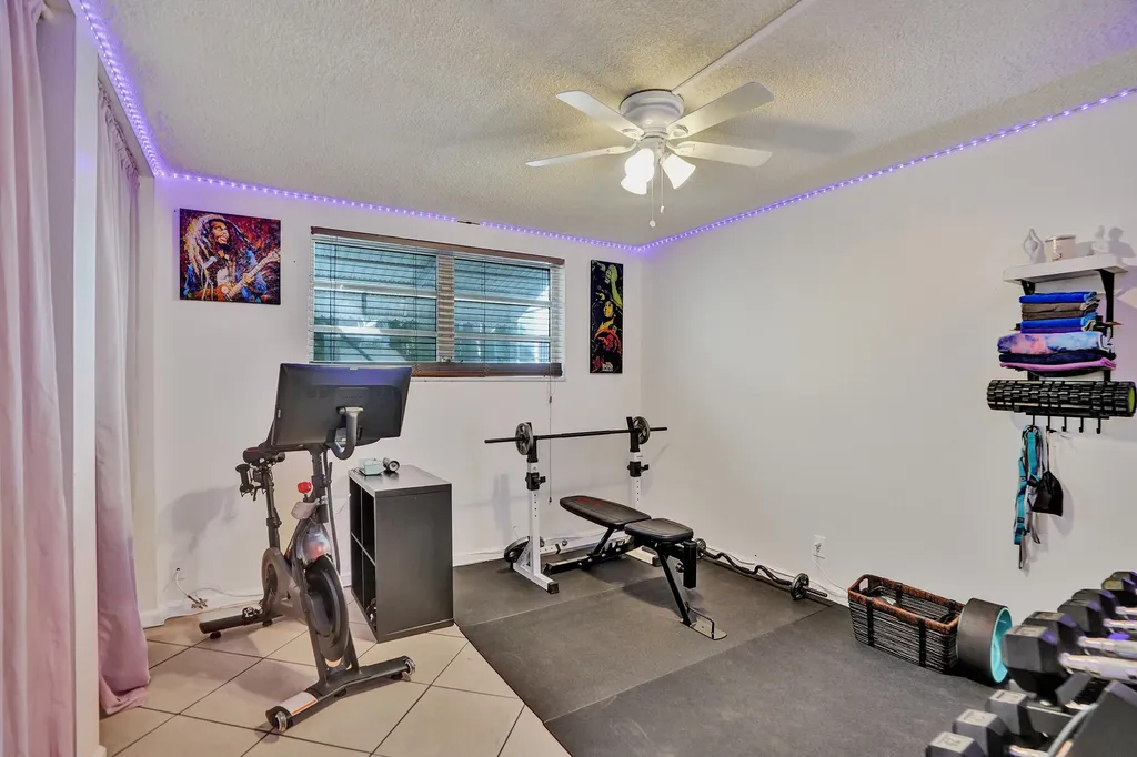 1400 Tallwood Avenue Hollywood FL 33021