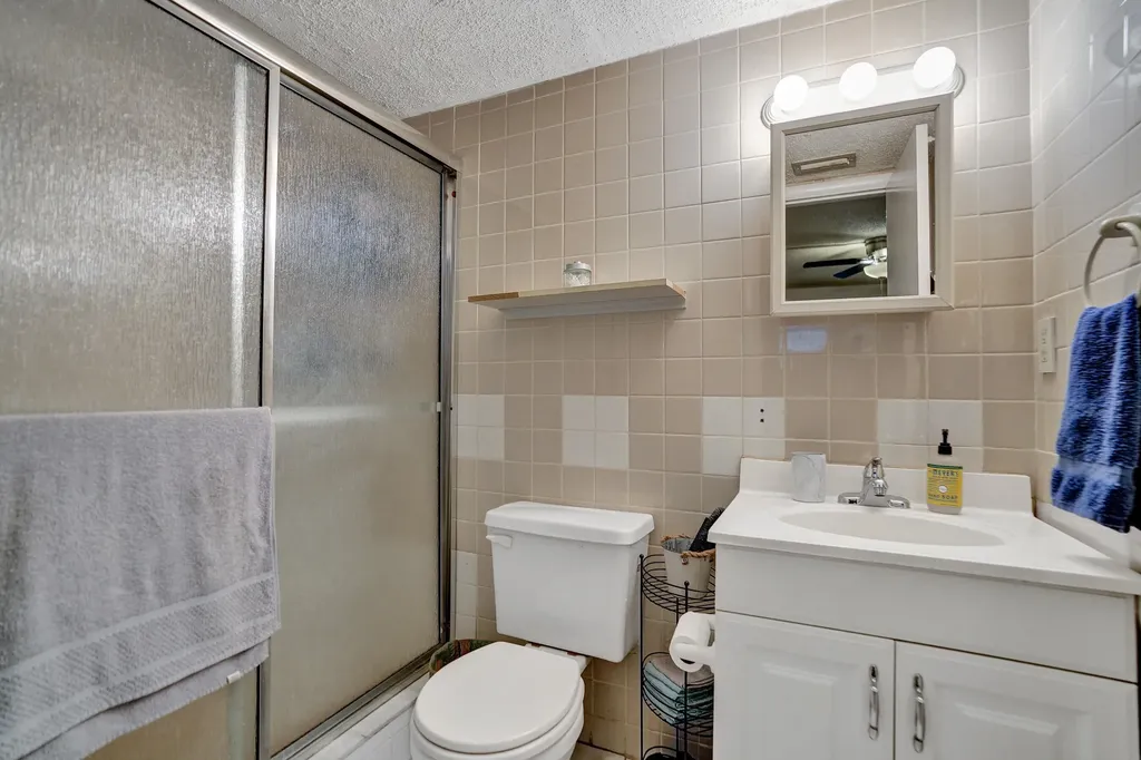 1400 Tallwood Avenue Hollywood FL 33021