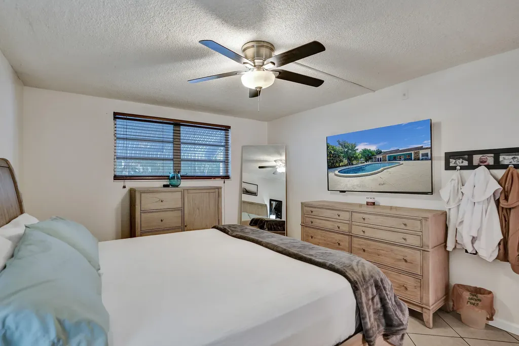 1400 Tallwood Avenue Hollywood FL 33021