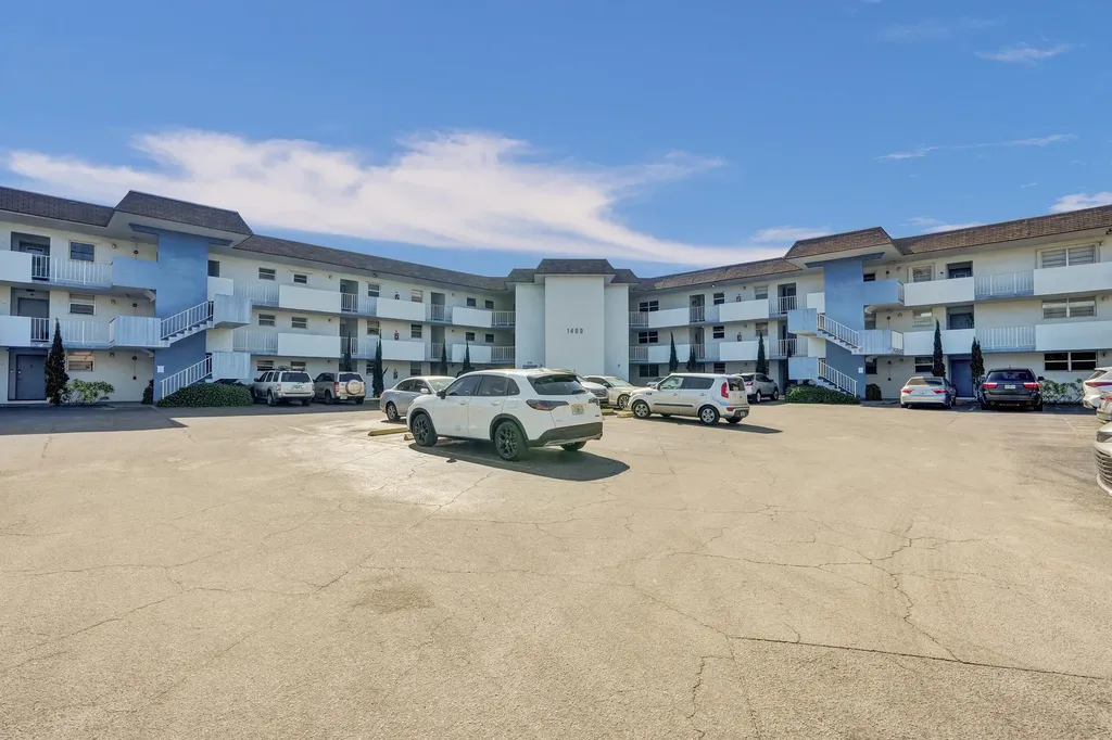 1400 Tallwood Avenue Hollywood FL 33021