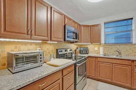1400 Tallwood Avenue Hollywood FL 33021