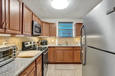 1400 Tallwood Avenue Hollywood FL 33021