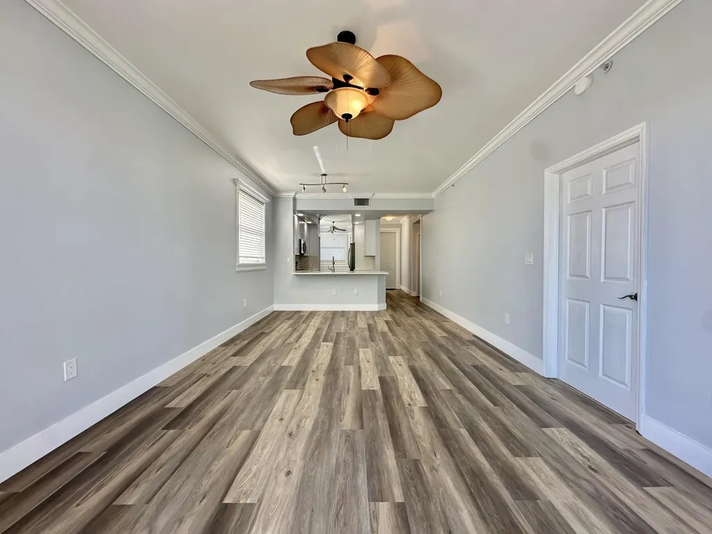 27 Royal Palm Way Boca Raton FL 33432