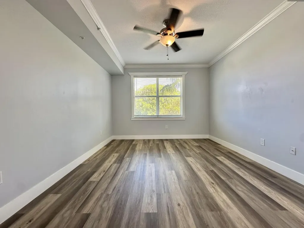 27 Royal Palm Way Boca Raton FL 33432
