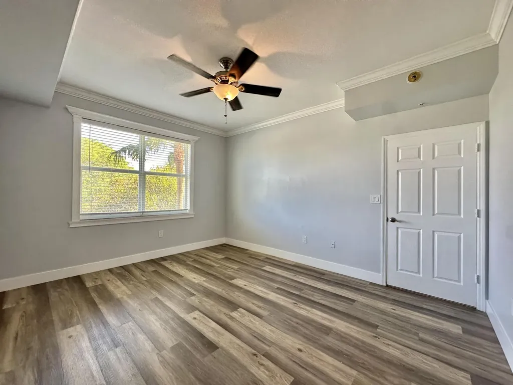 27 Royal Palm Way Boca Raton FL 33432
