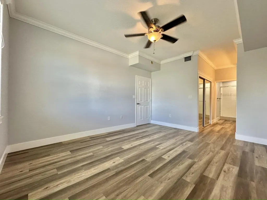 27 Royal Palm Way Boca Raton FL 33432