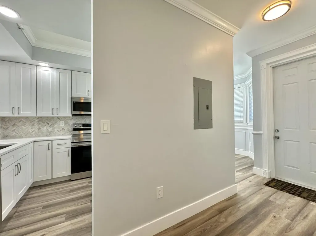 27 Royal Palm Way Boca Raton FL 33432