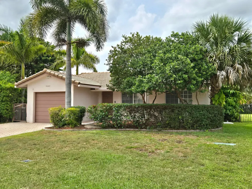 10207 NW 82nd Street Tamarac FL 33321