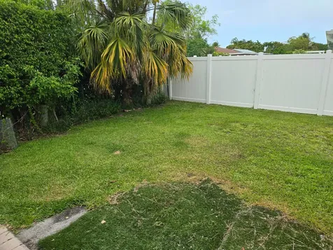 10207 NW 82nd Street Tamarac FL 33321