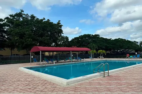10207 NW 82nd Street Tamarac FL 33321