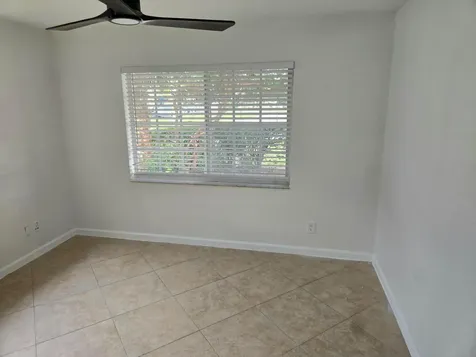 10207 NW 82nd Street Tamarac FL 33321
