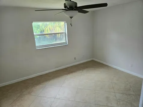 10207 NW 82nd Street Tamarac FL 33321