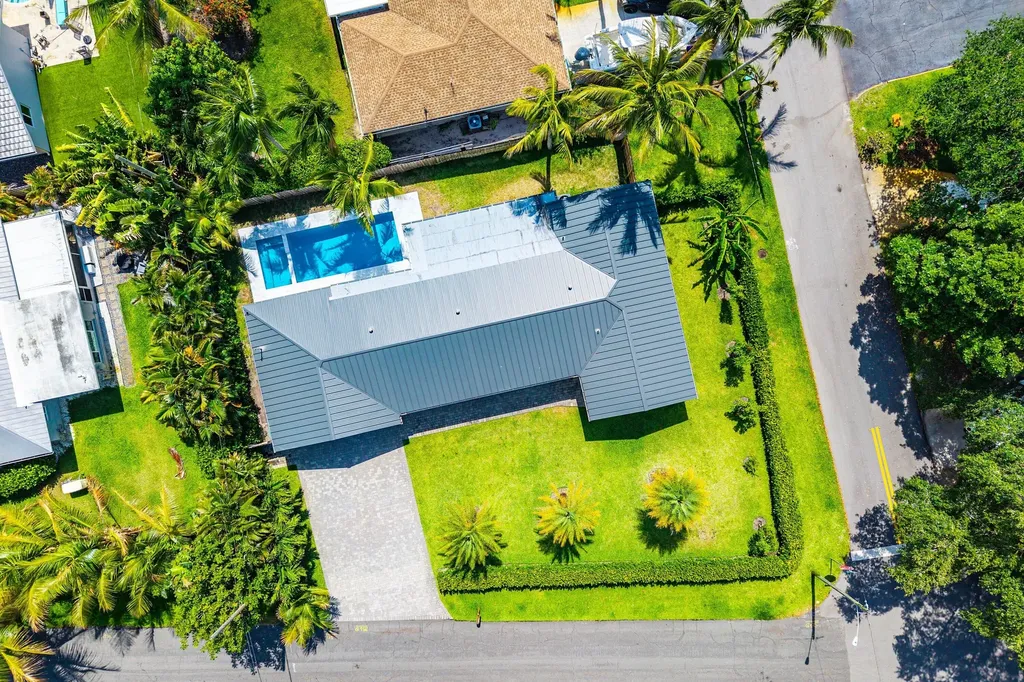 2866 SW 8th Street Boynton Beach FL 33435