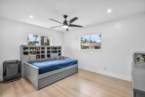 2866 SW 8th Street Boynton Beach FL 33435