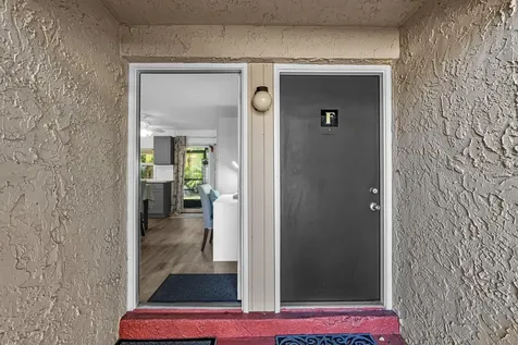 5314 NE 6 Avenue Oakland Park FL 33334