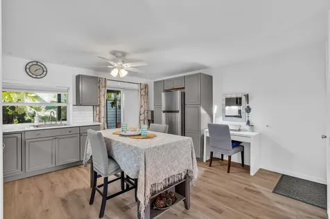 5314 NE 6 Avenue Oakland Park FL 33334