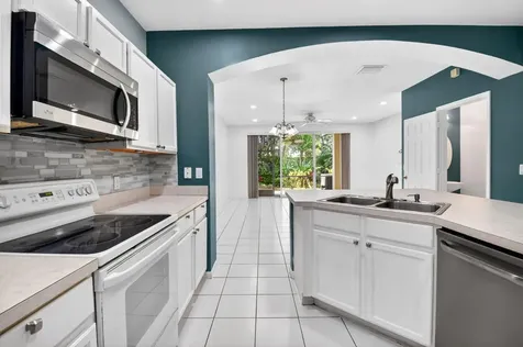 9695 Porta Leona Lane Boynton Beach FL 33472