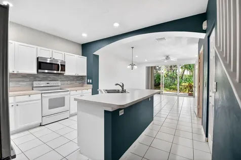 9695 Porta Leona Lane Boynton Beach FL 33472