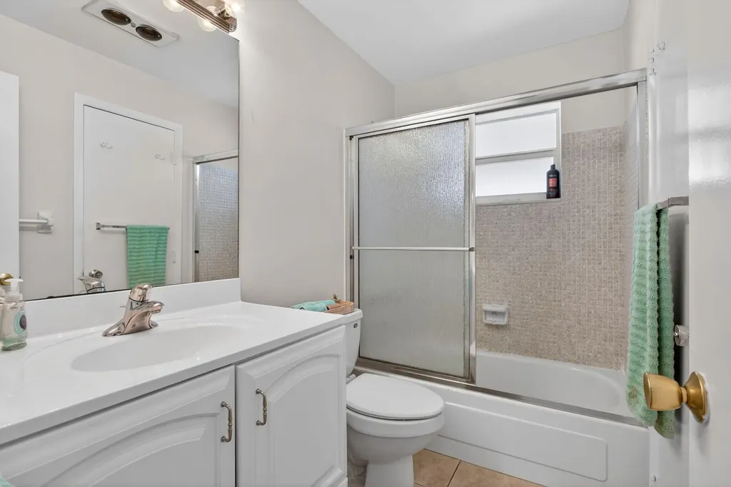 3121 E Golf Boulevard Pompano Beach FL 33064