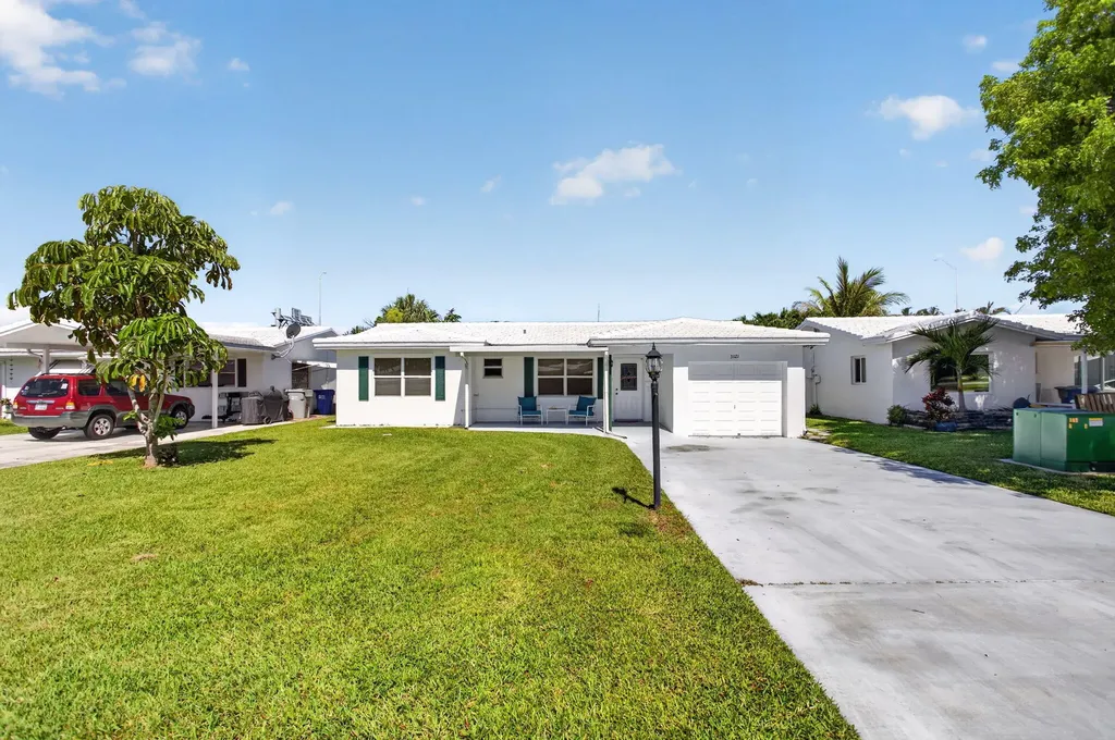 3121 E Golf Boulevard Pompano Beach FL 33064