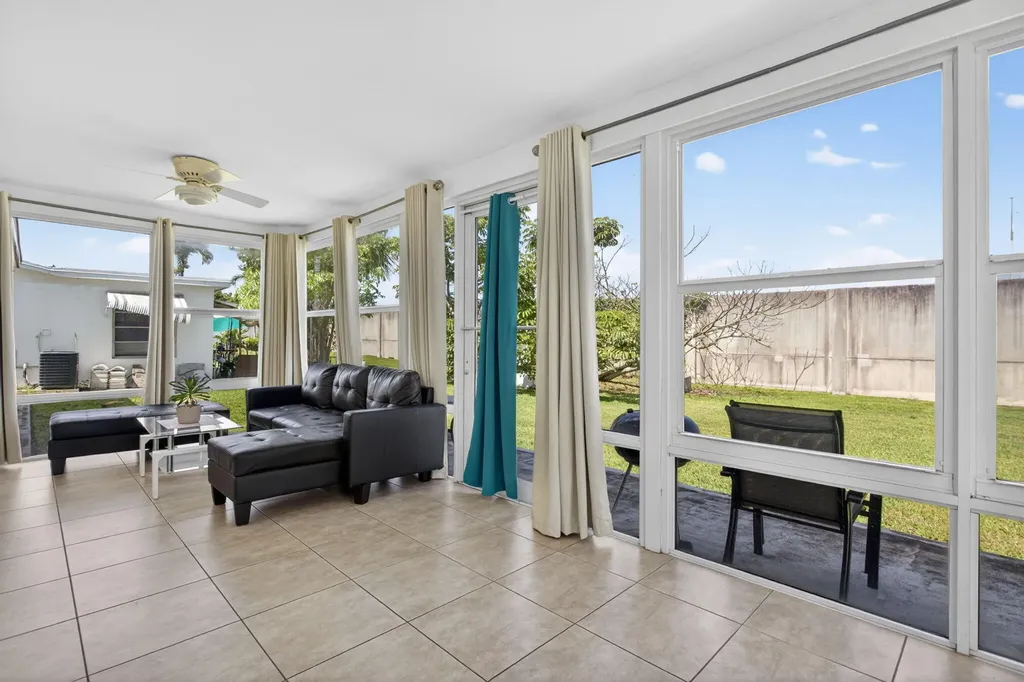 3121 E Golf Boulevard Pompano Beach FL 33064