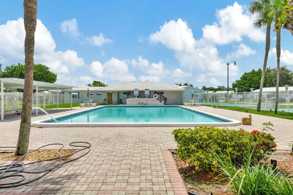 3121 E Golf Boulevard Pompano Beach FL 33064