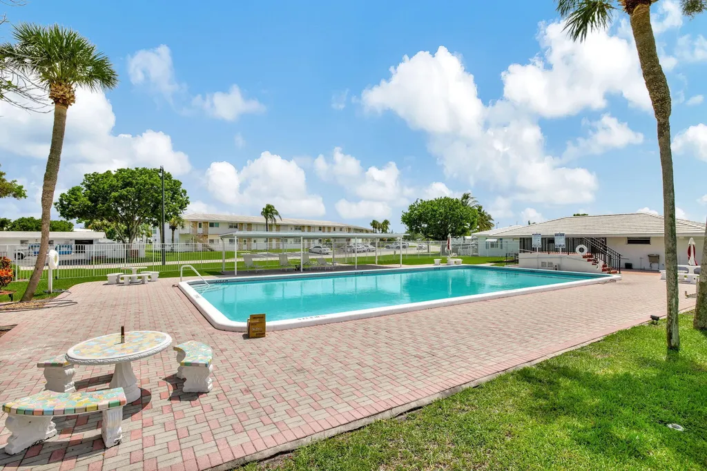 3121 E Golf Boulevard Pompano Beach FL 33064