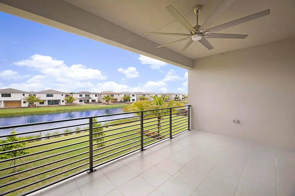 17062 Watersprite Lakes Road Boca Raton FL 33496