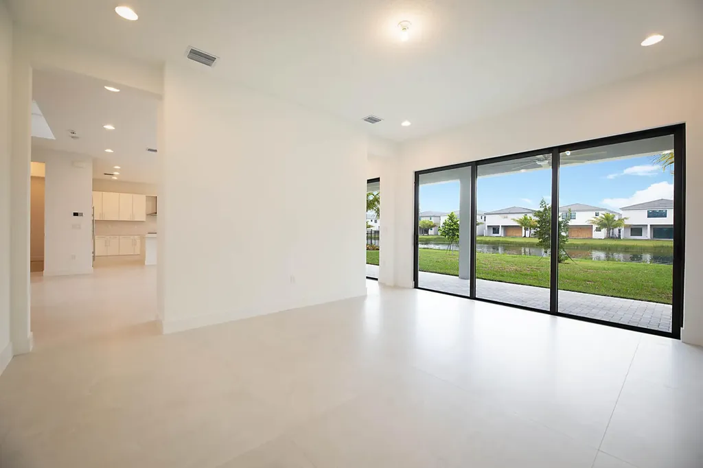 17062 Watersprite Lakes Road Boca Raton FL 33496