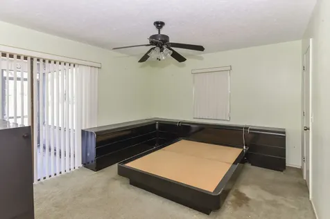 915 SW John Maccormack Terrace Port St Lucie FL 34953