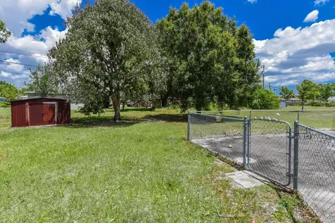 915 SW John Maccormack Terrace Port St Lucie FL 34953