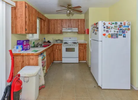 915 SW John Maccormack Terrace Port St Lucie FL 34953