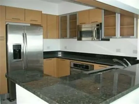 31 SE 5th Street Miami FL 33131