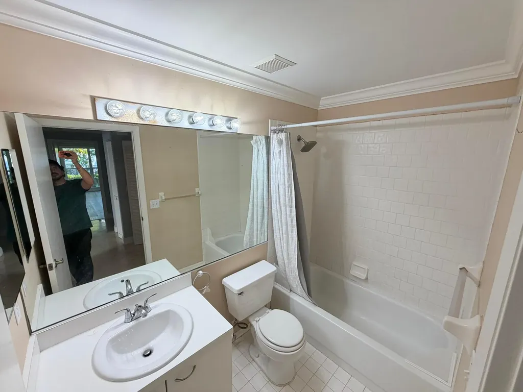 7657 Sanctuary Drive Coral Springs FL 33065