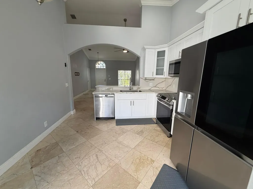 7657 Sanctuary Drive Coral Springs FL 33065