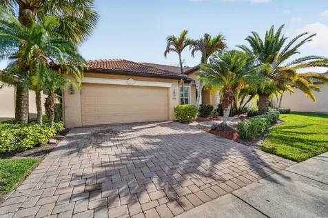 854 SW Saint Tropez Court Port St Lucie FL 34986