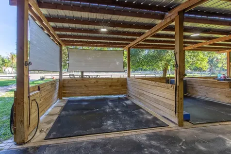 851 Hyde Park Road Loxahatchee Groves FL 33470