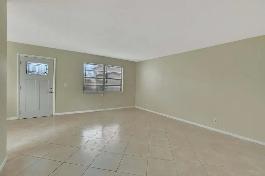 187 Normandy D Delray Beach FL 33484