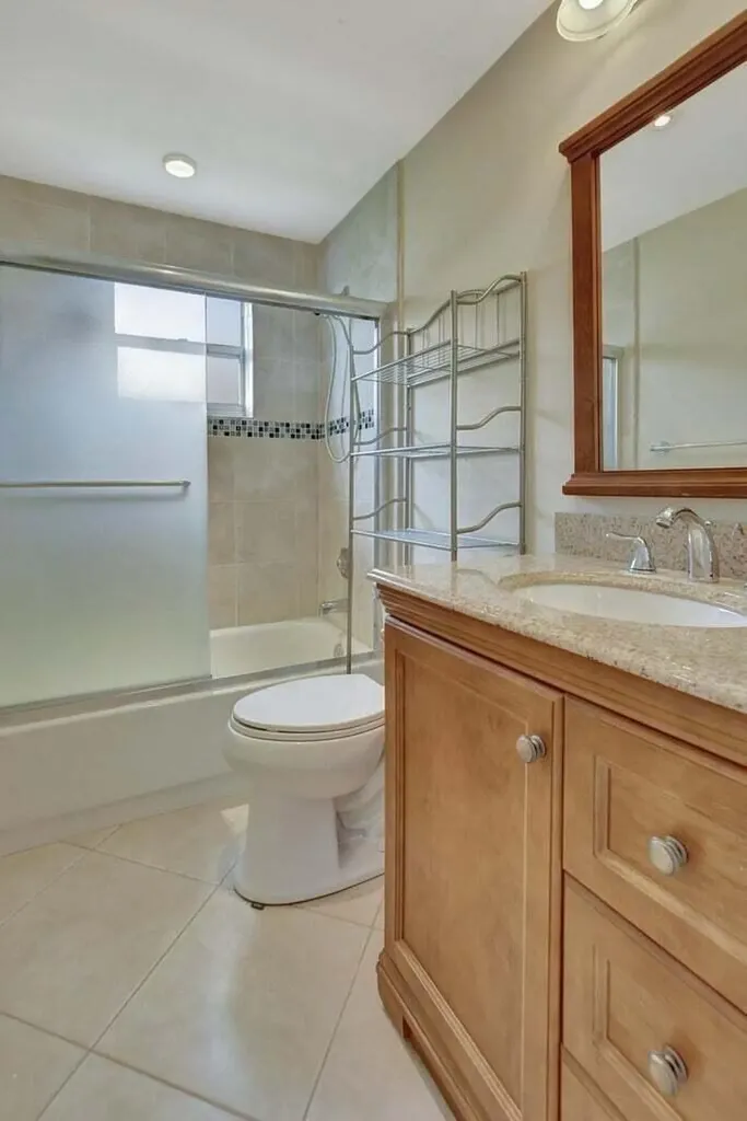 187 Normandy D Delray Beach FL 33484