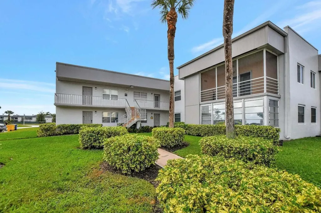 187 Normandy D Delray Beach FL 33484