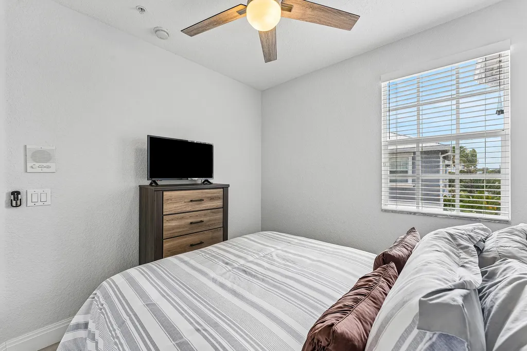 295 NE 5th Avenue Delray Beach FL 33483